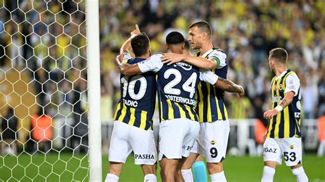 Fenerbahçe başakşehir ilk yarı sonucu